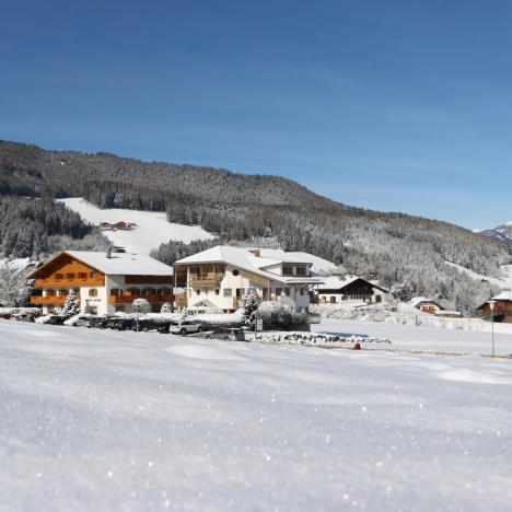 HotelAußenWinter